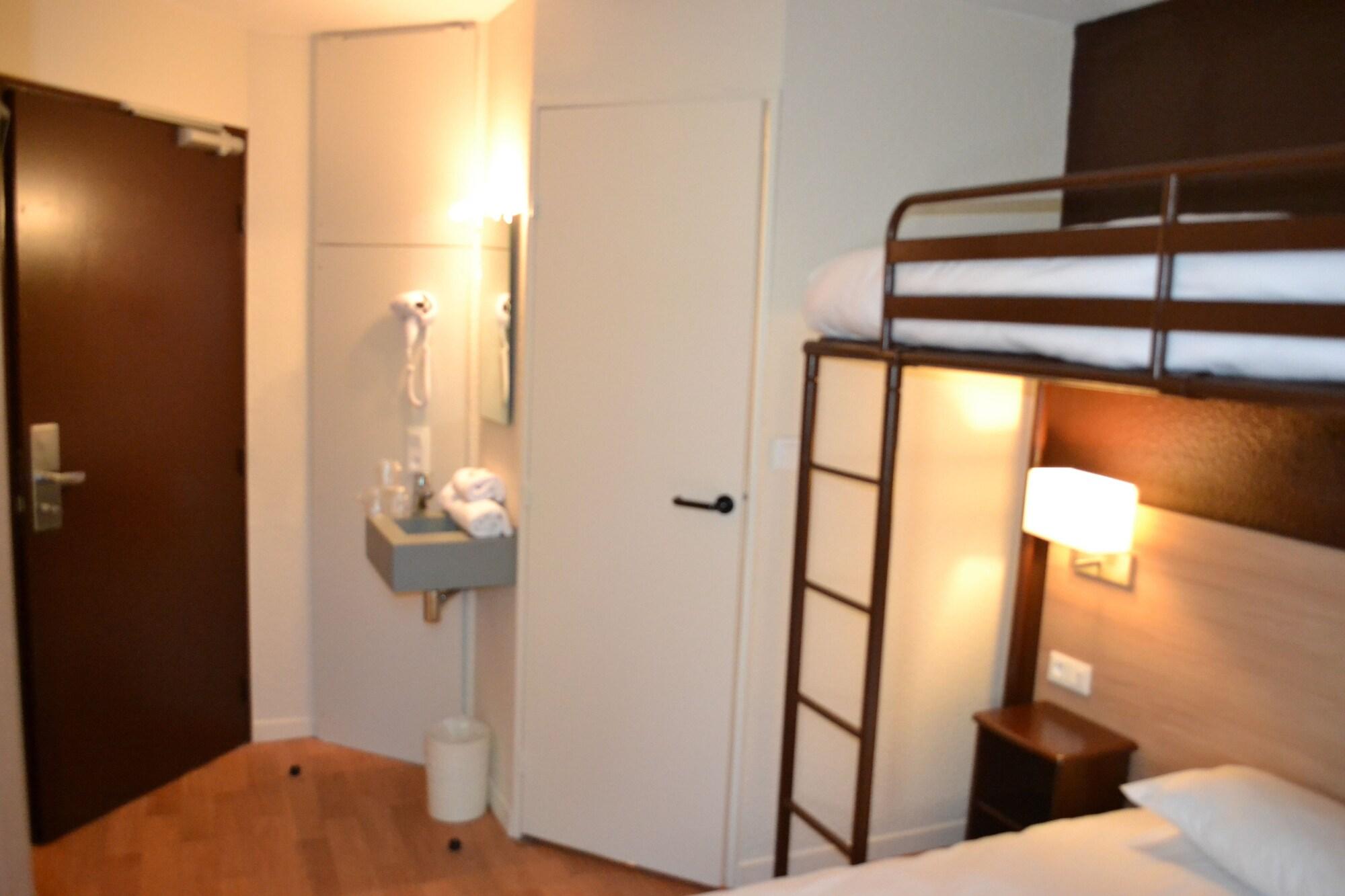 Brit Hotel Essentiel Tours Nord Kültér fotó
