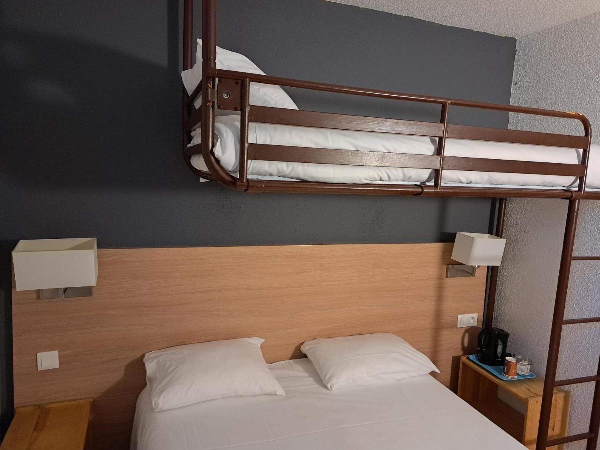Brit Hotel Essentiel Tours Nord Kültér fotó