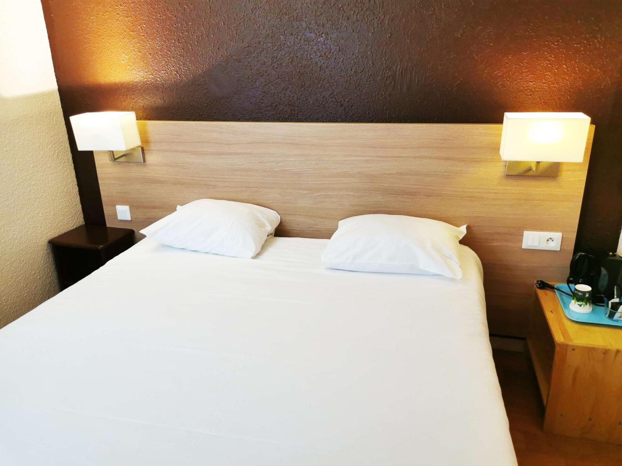 Brit Hotel Essentiel Tours Nord Kültér fotó