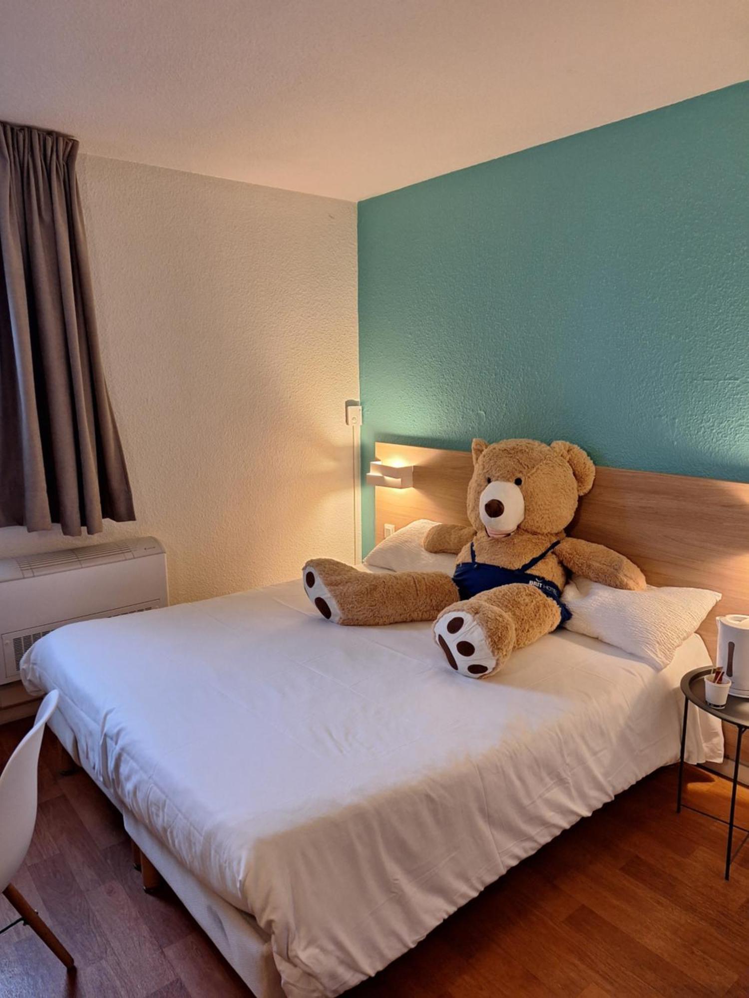 Brit Hotel Essentiel Tours Nord Kültér fotó